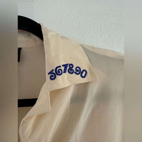 Suzelle Vintage 100% Silk Beige Embroidered button down blouse size 6 - Picture 3 of 8